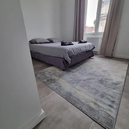 Leon Dufour * Grenoble